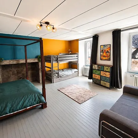 Hautes Pierres De 8 Personnes, Puy Mary, Salers, Cantal Ferienhaus